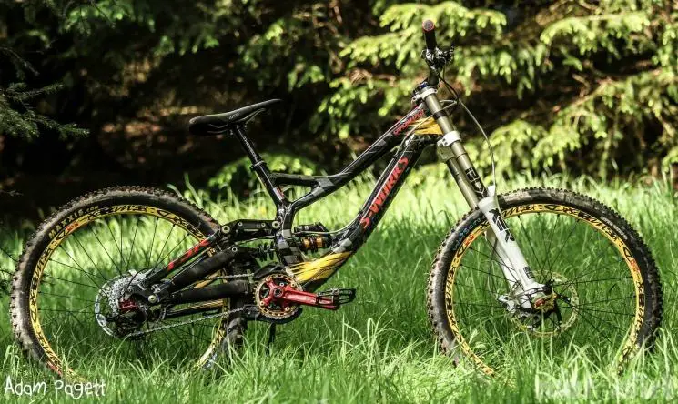 Specialized  - Carbon demo 8 2013 S-works 