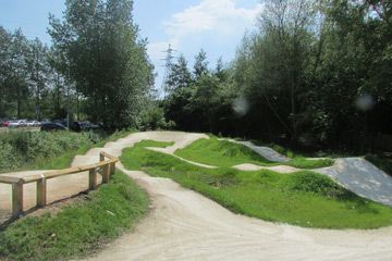 Queen's Drive Eco Cycle Site