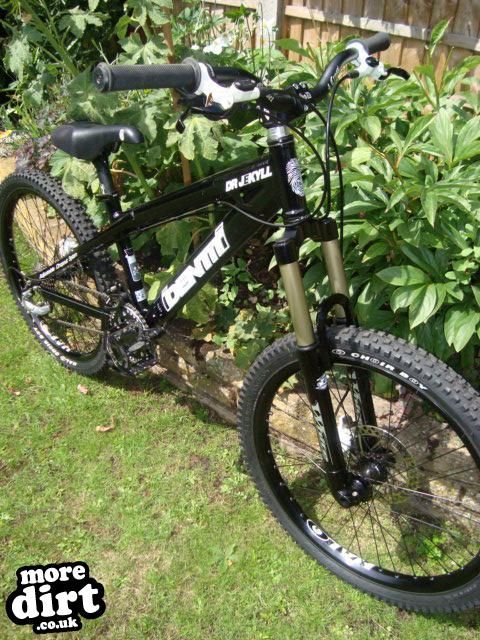 Identiti - Dr Jekyll