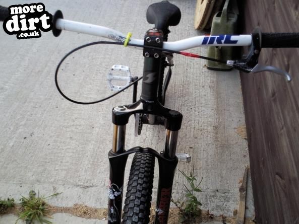 custom saracen, marzocchi,atomlab,dmr - custom amplitude1