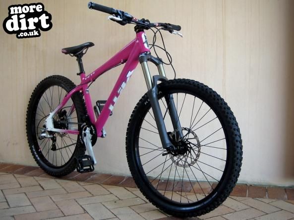 yeti - pink thing dj 08