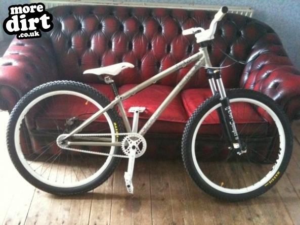 Unknown Bike co. - Johnnie Foreigner