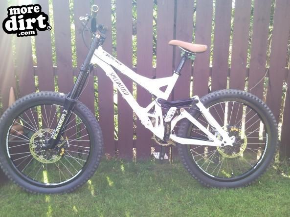 specialized - demo 9