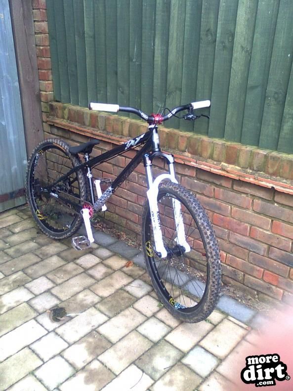 Spank  - Tweet Tweet