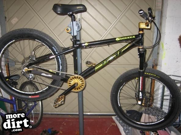 dmr - sidekick 10yr aniversary ltd