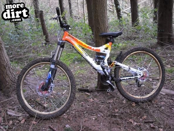 SPECIALIZED - SX Trail 2
