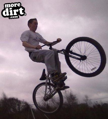 JUMPER JOE - saracen 