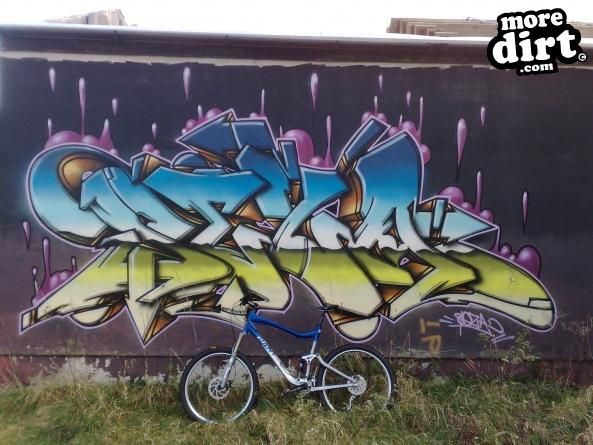 Giant - Trance x3 09