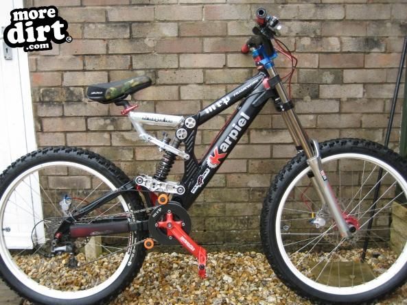 Karpiel  - Armageddon