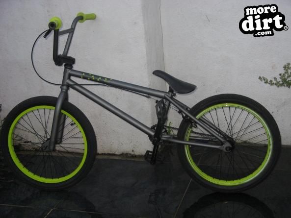verde prism bmx bike