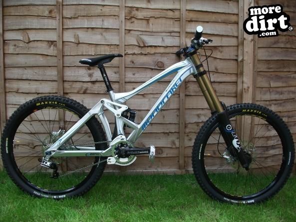 Mondraker  - Summum Pro Team