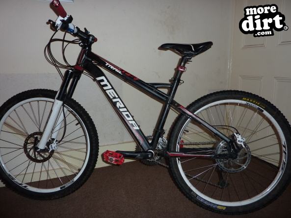 merida - trail 400 d