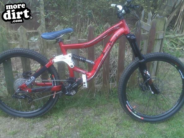 specialized - bighit 