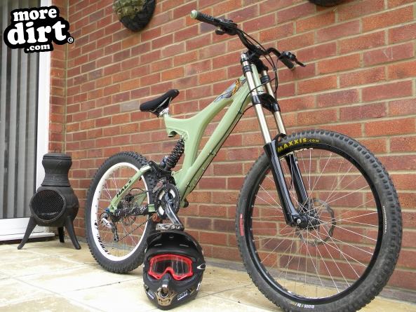 specialized - big hit