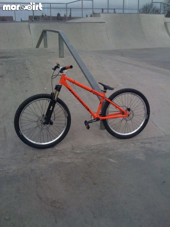 fire eye - bloodshot