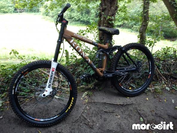 Kona  - Stinky Dee Lux