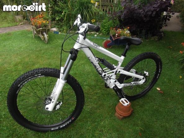 scott - voltage fr 30