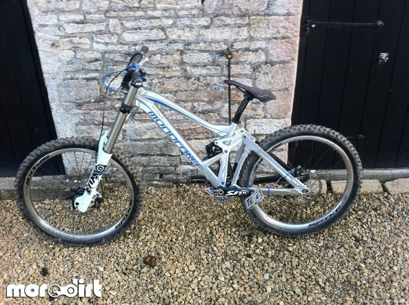 Mondraker - Summum Pro team