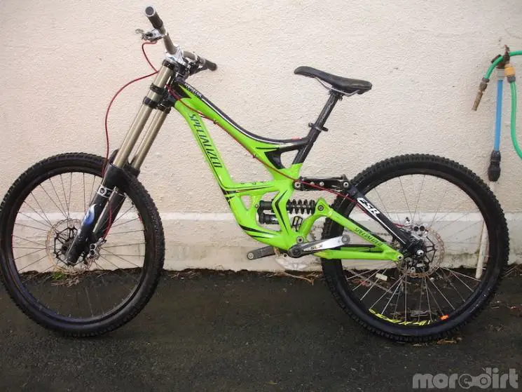 Specialized - Demo 8 Monster Energy Special Edition