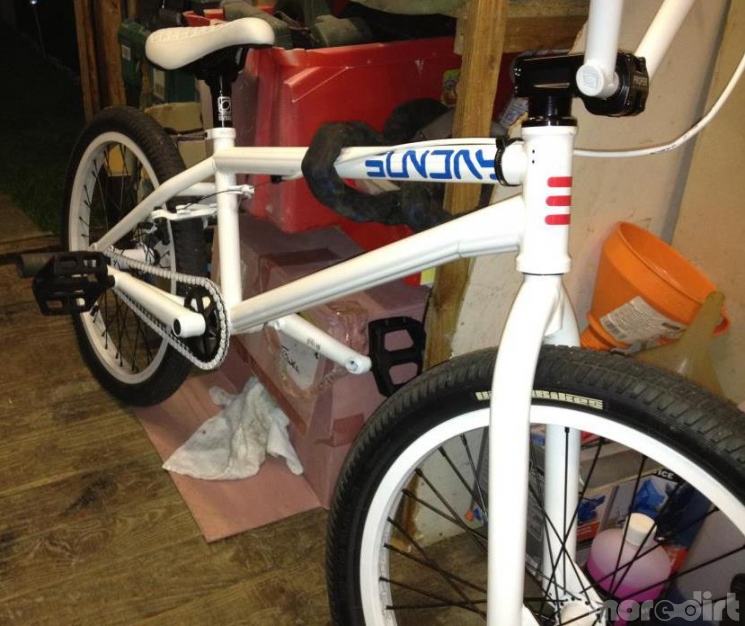 sunday wave custom - wave 