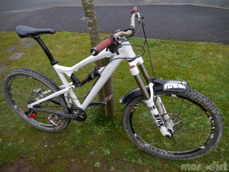 Santa Cruz  - 2011 Nomad