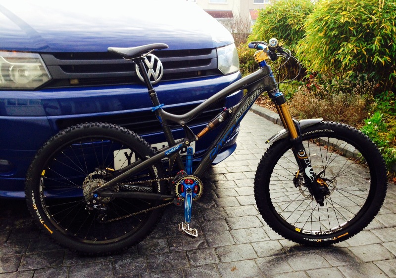 Santa Cruz  - Nomad carbon