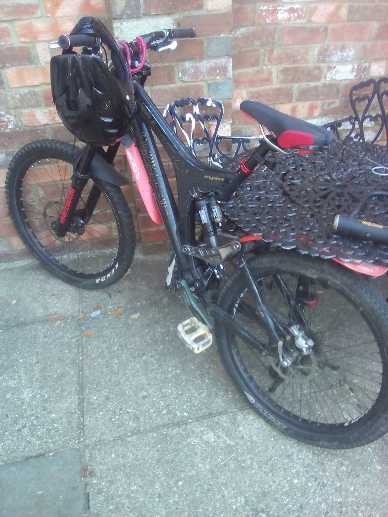 Specialized - 2004 BigHit expert