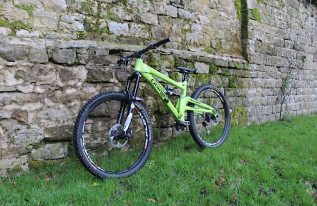 Orange - Alpine 160 rs