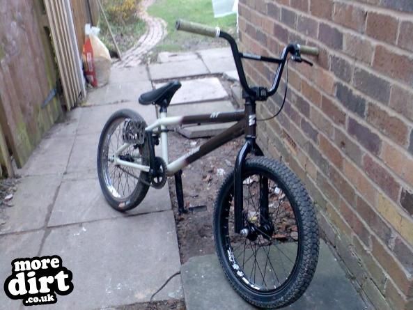 mongoose - expert 08