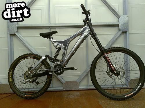 specialized - big hit