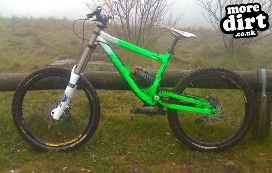 commencal - vip surprem dh