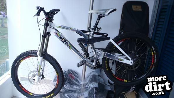 Kona - 08 Stab Supreme FB Limited