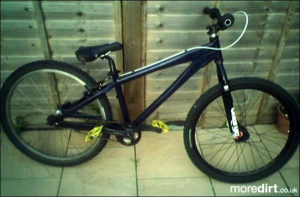 Mongoose - Fireball 05 