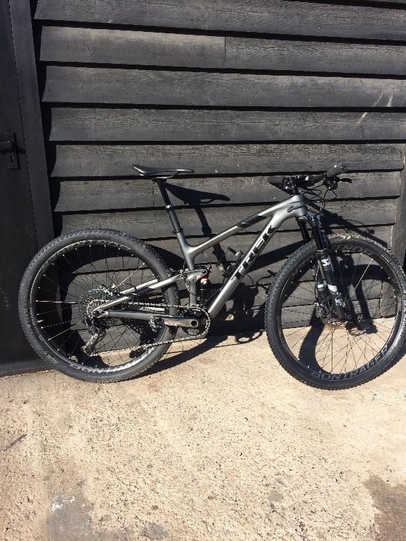 2018 Trek Topfuel 9.8 sl Carbon xc race 