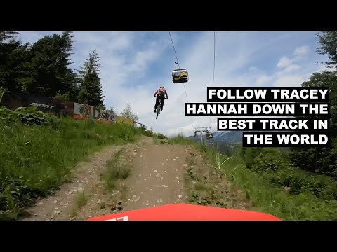 Best Track In The World! Kye A'Hern Follows Tracey Hannah Down Schladming.