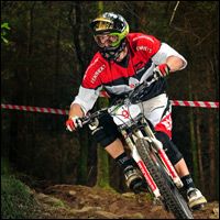 Tom Deacon Wins British NPS On A 2Stage