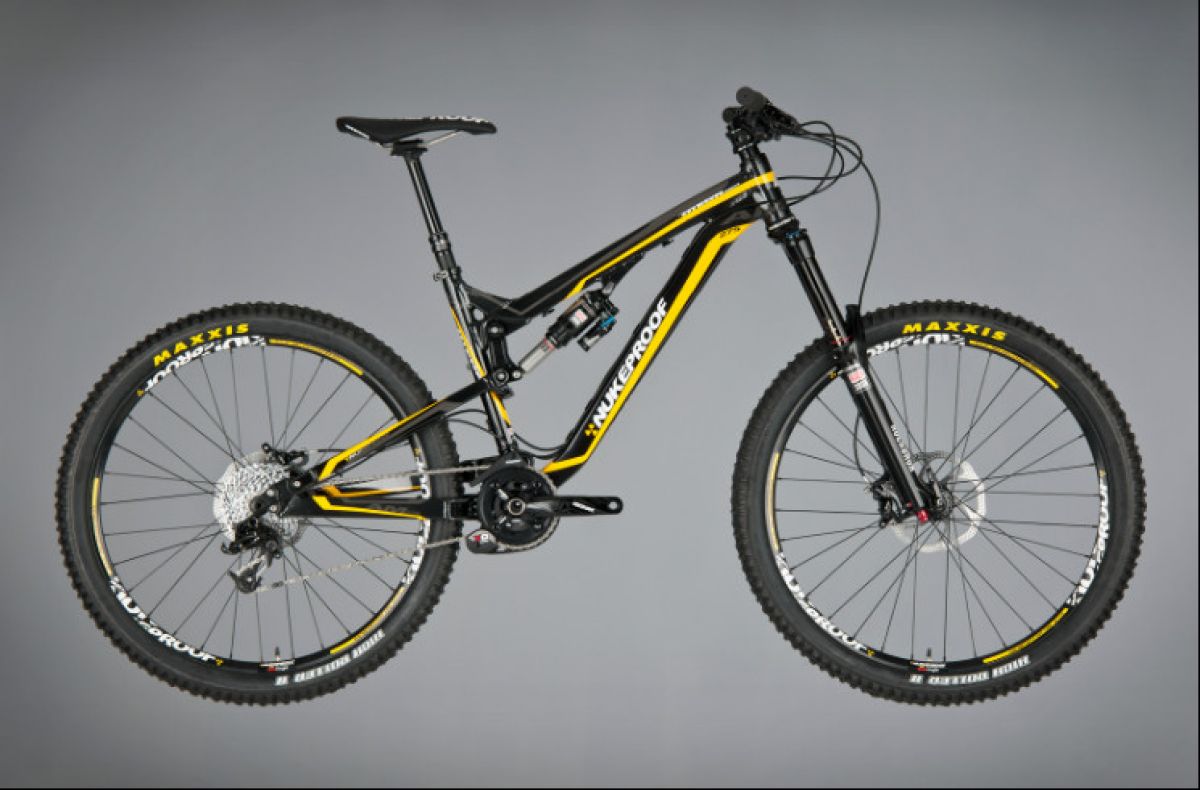 First Look - Nukeproof Mega 27.5 Test Session