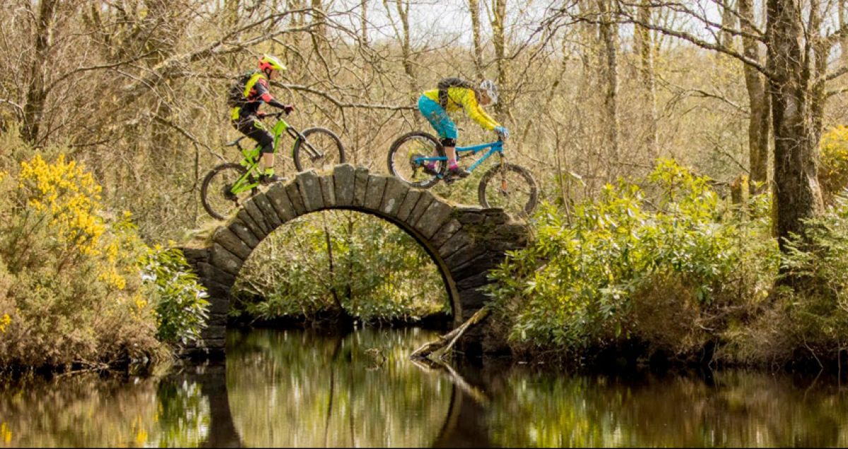 Dunoon Presents - Exploring New Trails