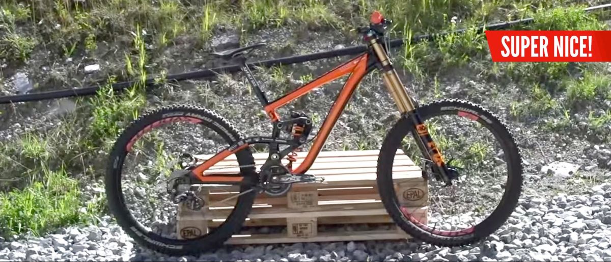 Pro Bike Check - Brendan Fairclough's Scott Gambler
