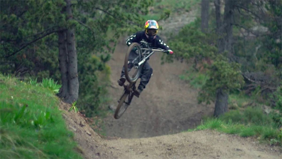 Andreu Lacondeguy RAW R