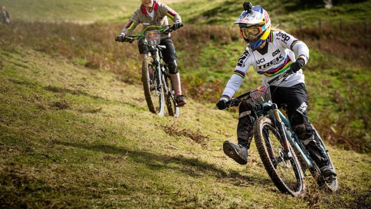 Watch Rachel Atherton’s dramatic Foxhunt run
