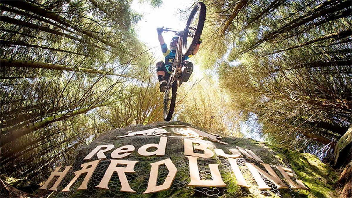 Extreme Downhill Mountain Bike Racing | Red Bull Hardline 2016