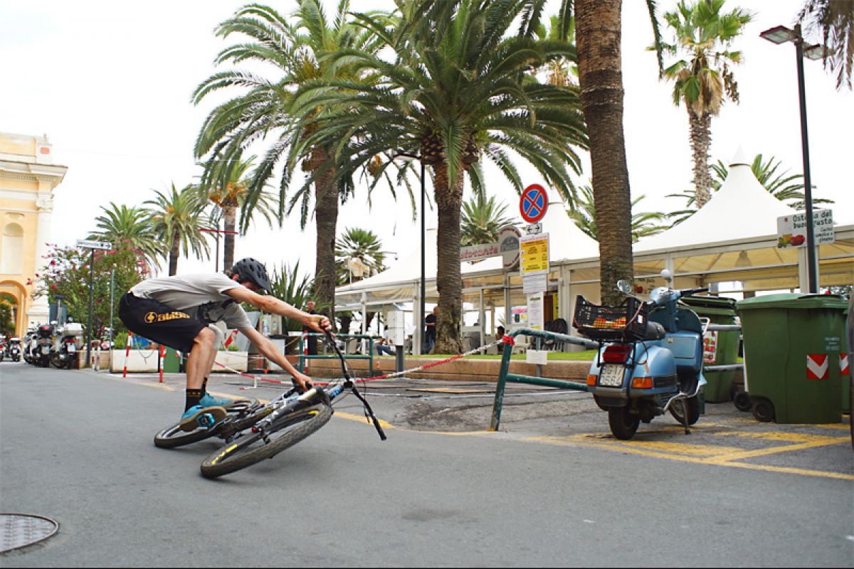 Phil Atwill and friends in Finale Ligure