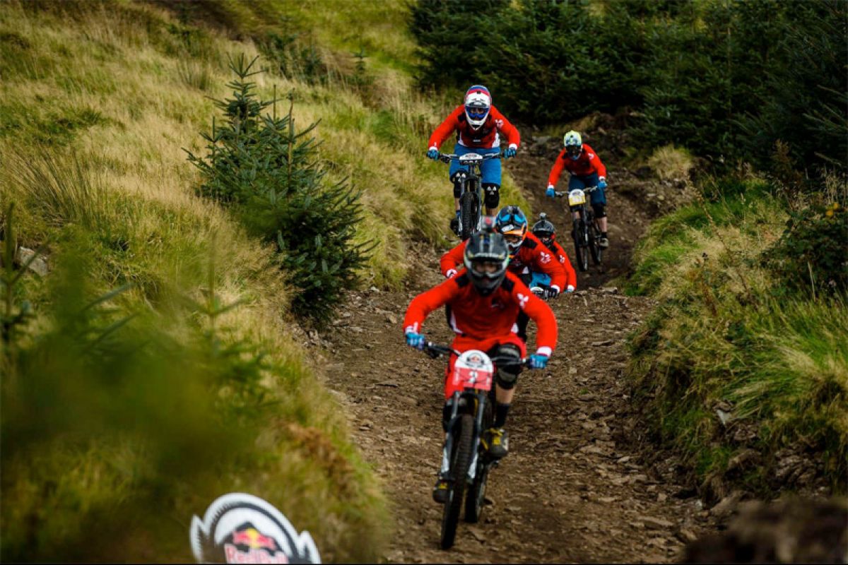 Watch Rob Warner's hilarious POV from Foxhunt 2016