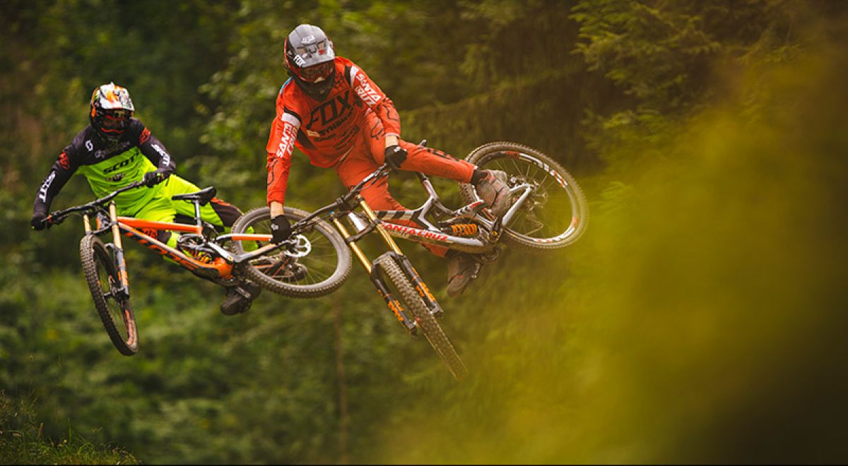 MUST WATCH: DEATHGRIP - Best Track Ever - Rat and Bren Shred Schladming