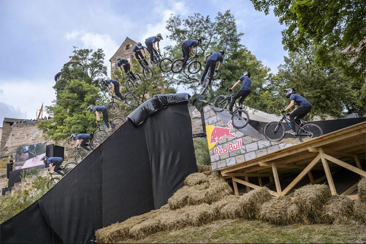 Course Preview - Red Bull District Ride 2017