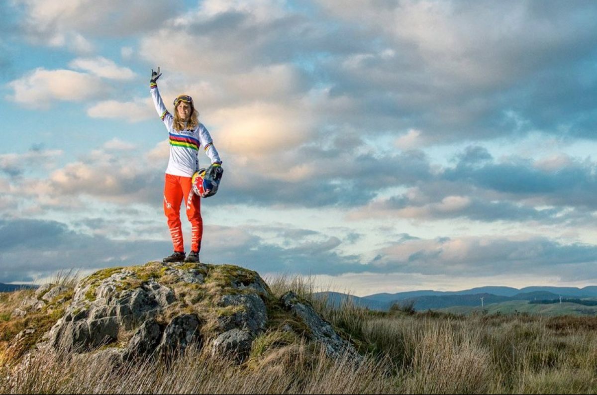 Watch Rachel Atherton's Red Bull Foxhunt course preview