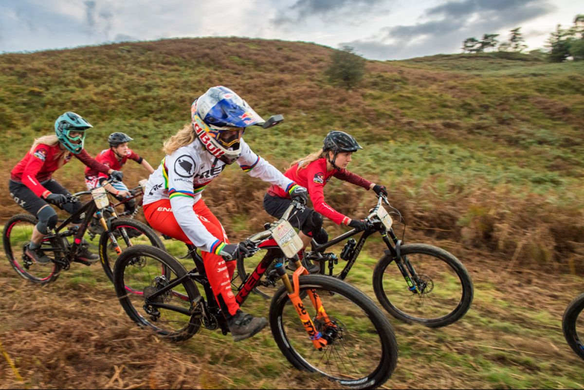 Katie Wakeley Wins Red Bull Foxhunt