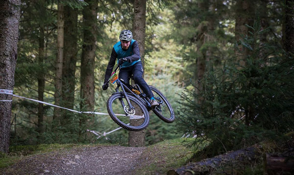 Tweedlove Vallelujah Postponed