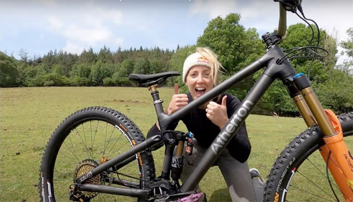 Rachel Atherton - New Bike Day - 3D Printed BIKE??!!